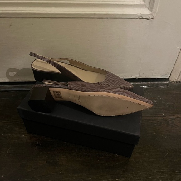 NWT Theory Block Slingback - Size 41 - Picture 3 of 3